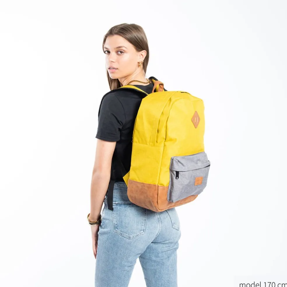 New Rebels ® Creek - Rugzak - Rugtas - 16L - Nylon - Blauw Lichtblauw