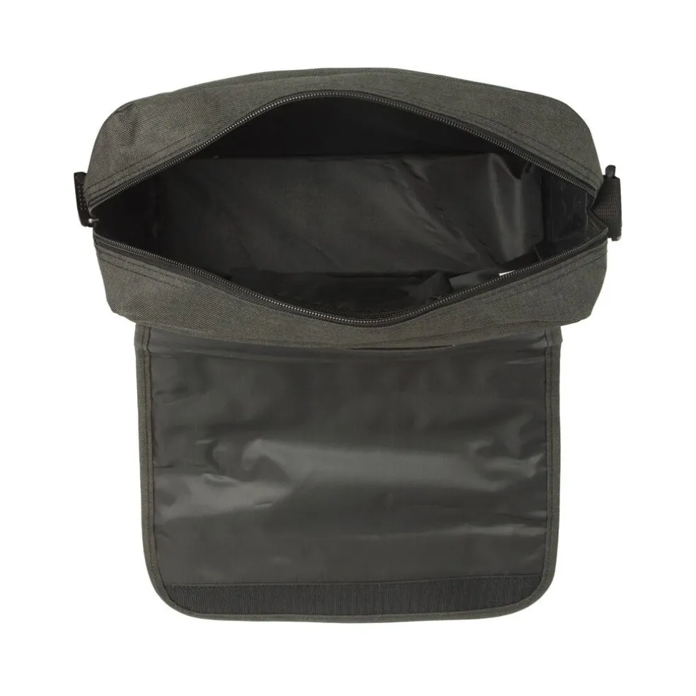 New Rebels ® Heaven25 - Medium Schoudertas A5 - Crossbodytas met flap - Zwart