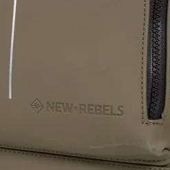 New Rebels ® Mart - PU - Laptop - Rugtas - Rugzak - Waterafstotend - Olijf
