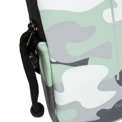 New Rebels ® Mart - Waterafstotend - Telefoontas - Telefoontasje - Army Camouflage Mint