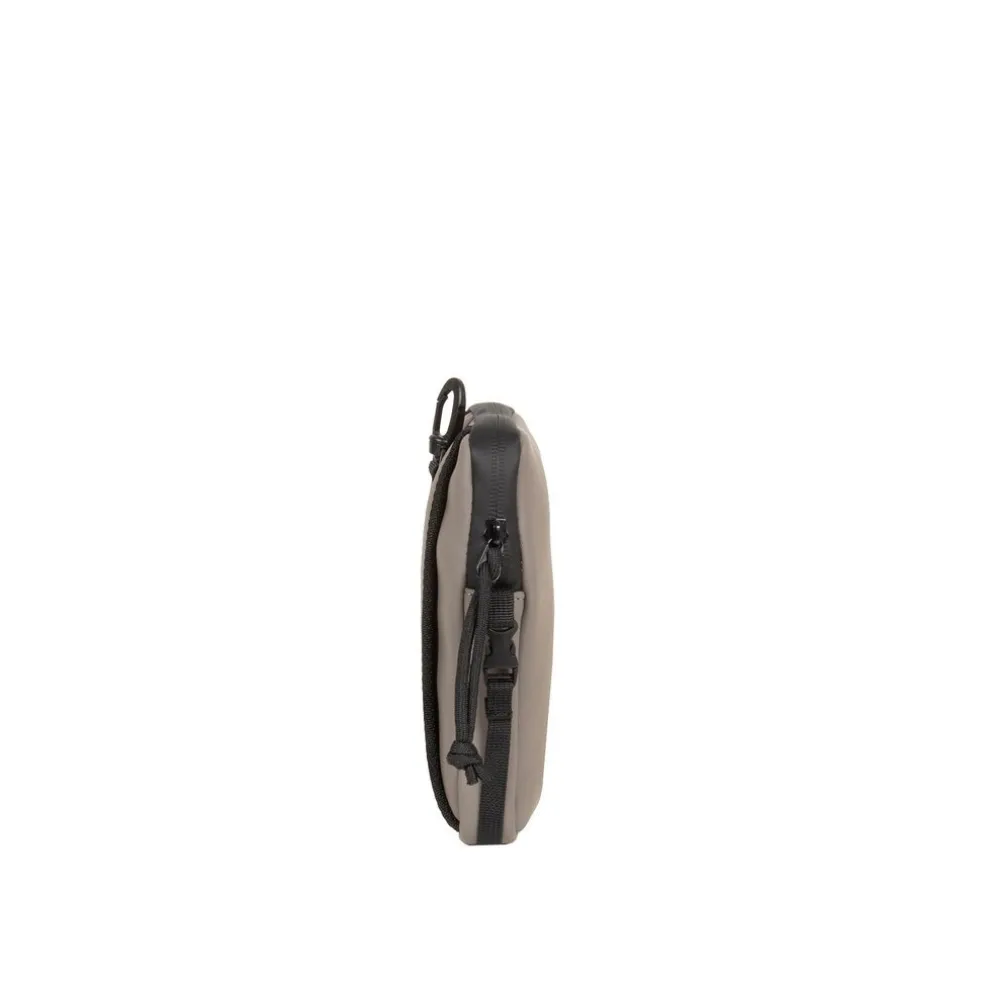 New Rebels ® Mart - Waterafstotend - Telefoontas - Telefoontasje - Taupe