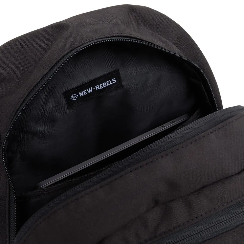 New Rebels - Otis - Stanford Rugtas 20L - Duotone - duurzaam waterafstotend polyester - 15.6" laptop - Zwart
