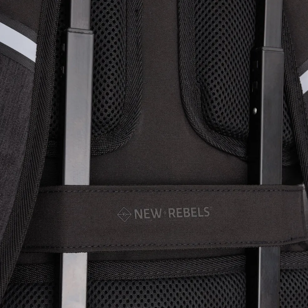 New Rebels - Otis - Stanford Rugtas 20L - Duotone - duurzaam waterafstotend polyester - 15.6" laptop - Zwart