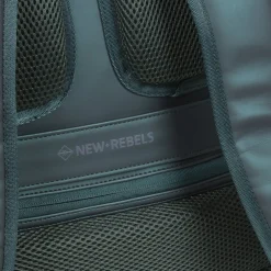 New Rebels ® William Rugzak Donker Groen