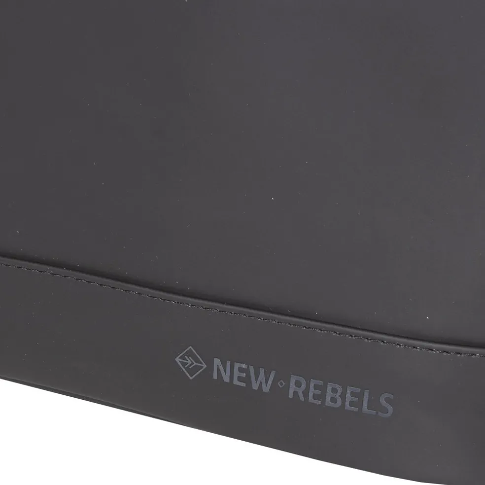 New Rebels Daley Rugzak 14L Zwart Waterafstotend