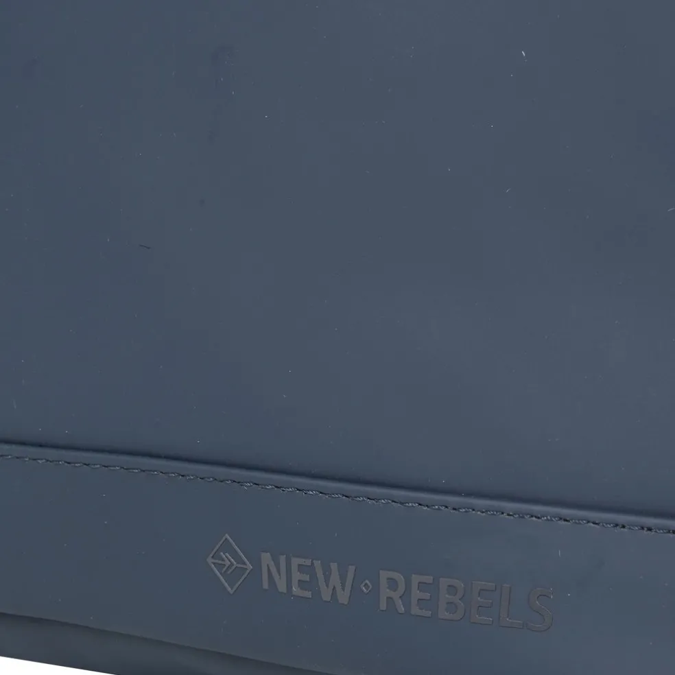 New Rebels Daley Washington Navy 10L Rugzak Waterafstotend