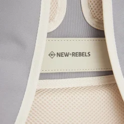 New Rebels Ferron Milwaukee Handel Rugtas Beige 19L