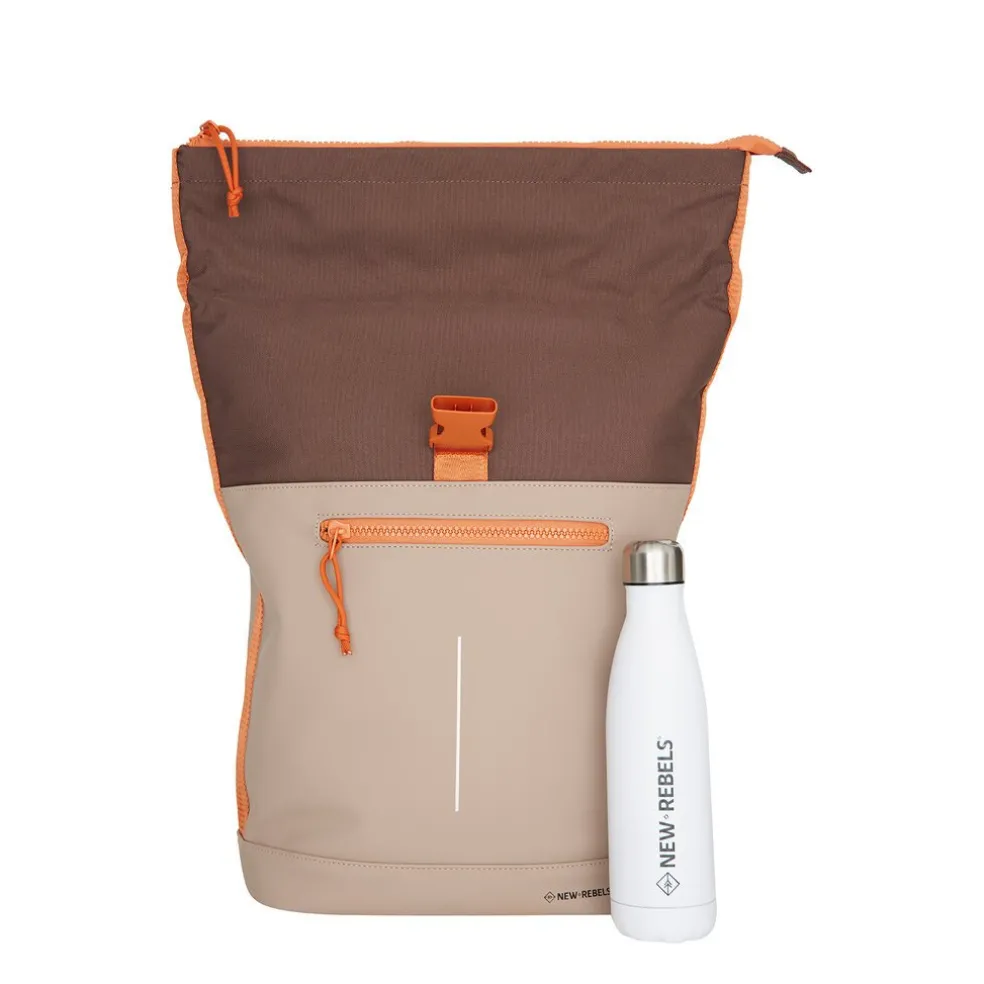 New Rebels Ferron New York Rolltop Rugzak 16L Coffee