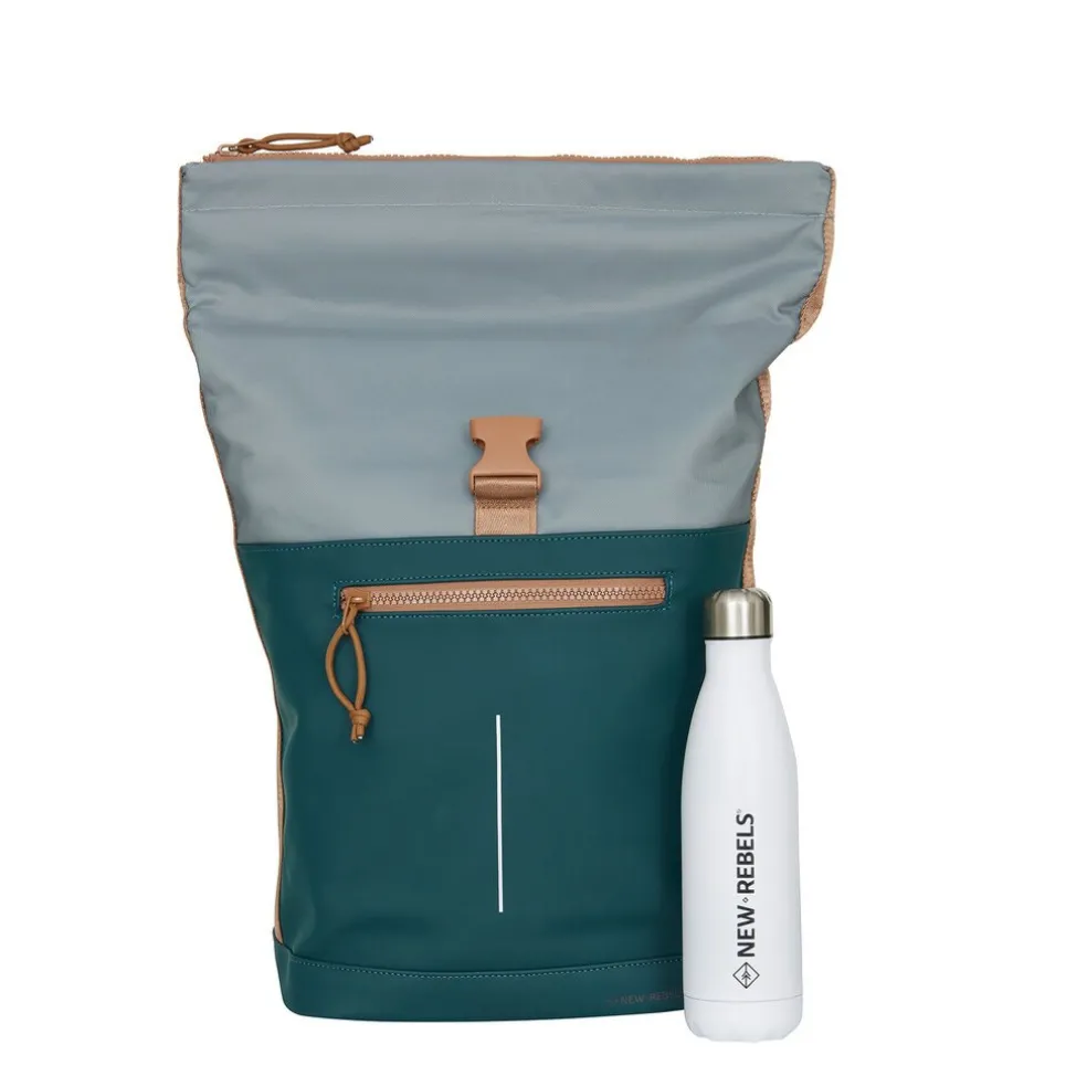 New rebels Ferron New York Rolltop Rugzak 16L Petrol