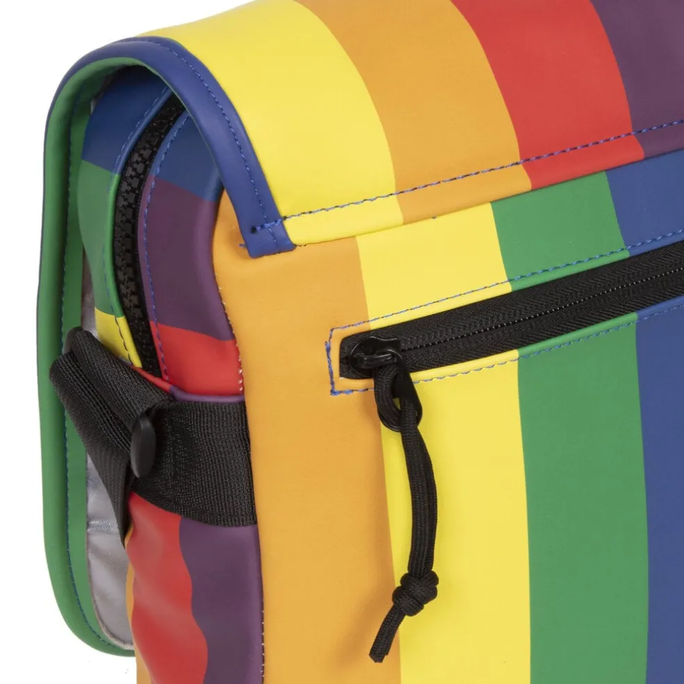 New Rebels Mart Bronx Regenboog 8L A4 Schoudertas met Flapover Waterafstotend