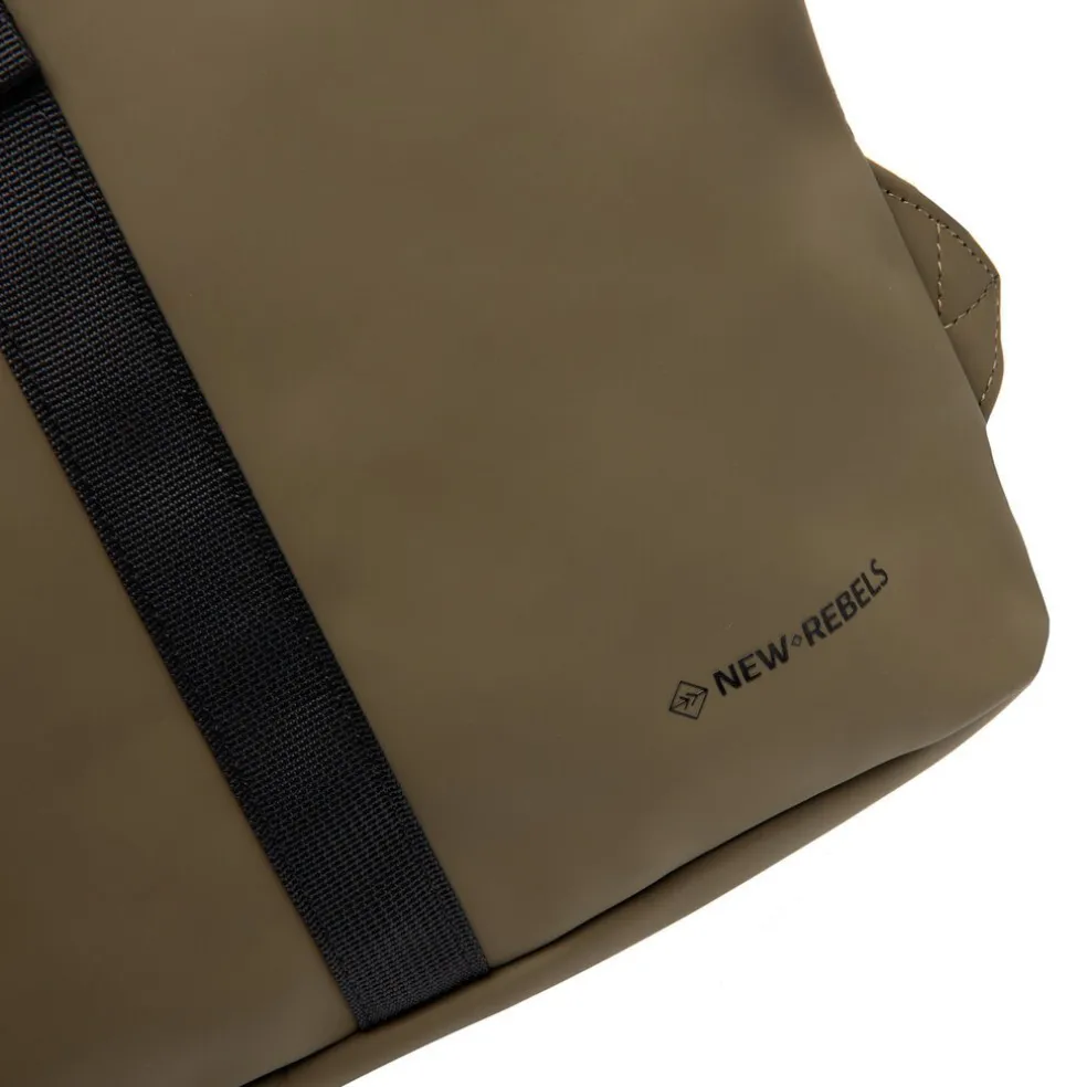 New Rebels Mart Los Angeles Olijf Groen 7L Rolltop Rugzak Waterafstotend