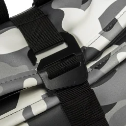 New Rebels Mart Los Angeles Camouflage Army 7L Rugtas Rolltop Waterafstotend