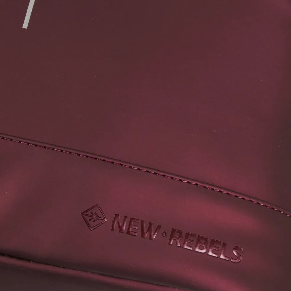 New Rebels Mart New York Metallic Burgundy 21L Rugtas Waterafstotend Laptop 15.6"