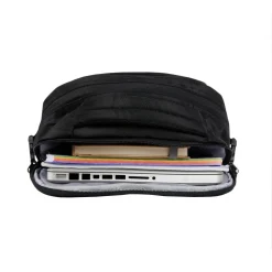 New Rebels Vince Gilbert Zwart 27L Rugtas Waterafstotend Laptop 15.6