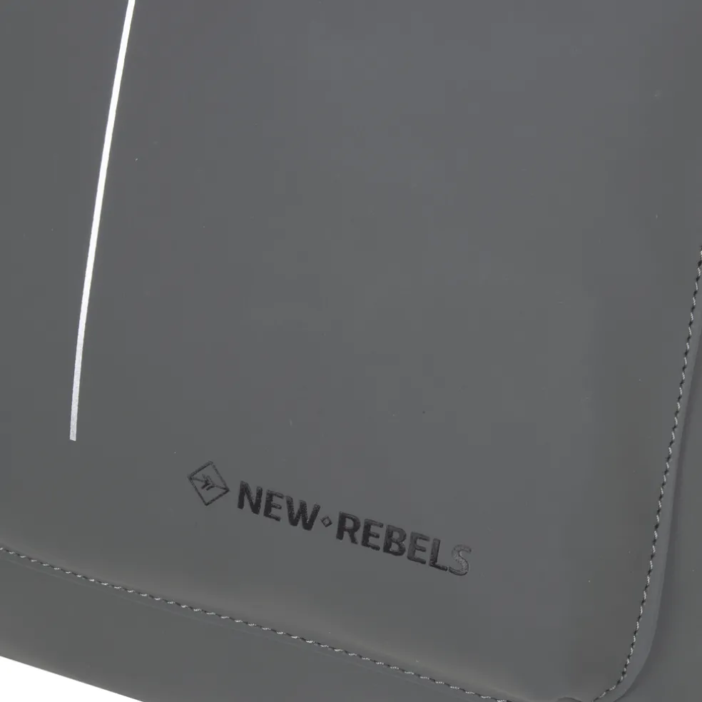 New Rebels William Baltimore Antraciet 13L Rolltop Rugzak Waterafstotend Laptop 14"