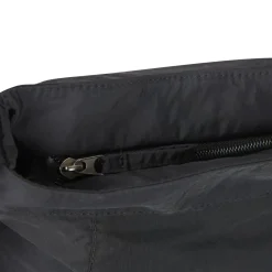 New Rebels Willow Dundalk Zwart 19L Schoudertas